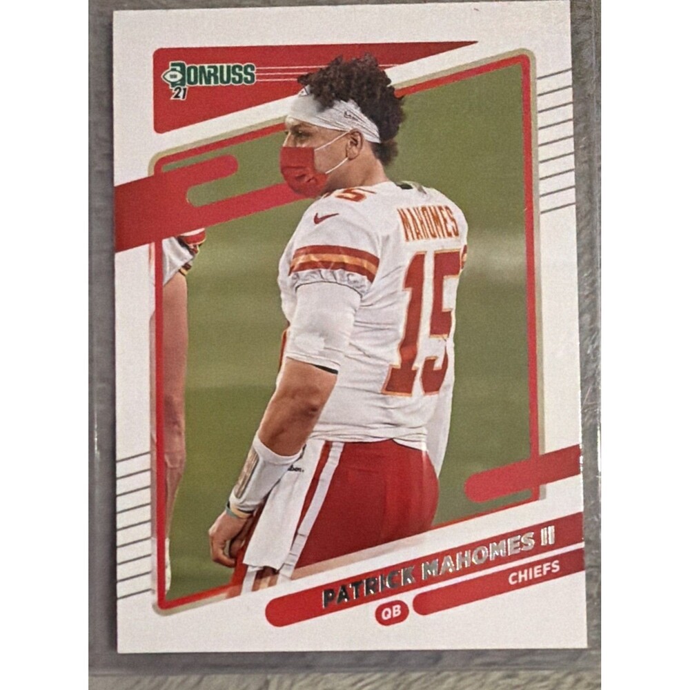 2021 Panini Donruss - Photo Variation Patrick Mahomes II #116